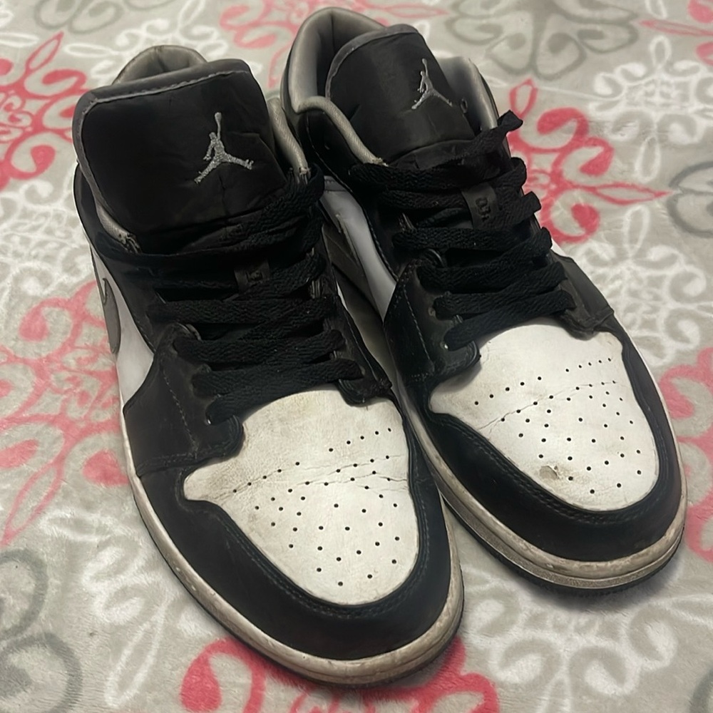 Nike Air Jordan 1 Low Black Particle Grey-White